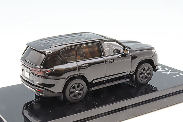 ホビージャパン 1/64 レクサス LX600 オフロード グラファイト