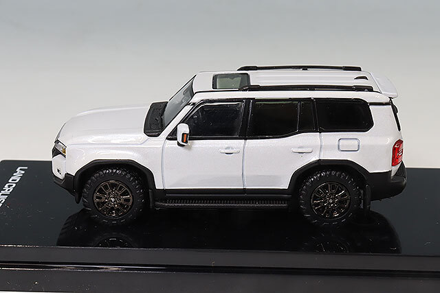 ホビージャパン 1/64 トヨタ ランドクルーザー 250 VX ガソリン車 右