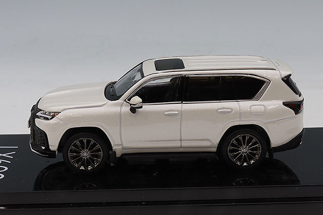 ホビージャパン 1/64 レクサス LX600 Fスポーツ ソニック クオーツ