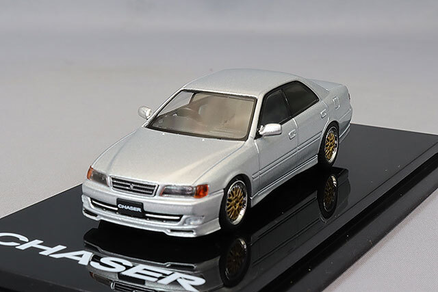 ホビージャパン 1/64 トヨタ チェイサー ツアラー V (JZX100) 1998 JDM