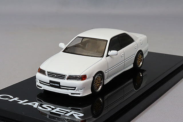 ホビージャパン　トヨタ チェイサーTOURER　V　JDM STYLE ホワイト ホビージャパン 1/64 トヨタ チェイサー ツアラー V (JZX100
