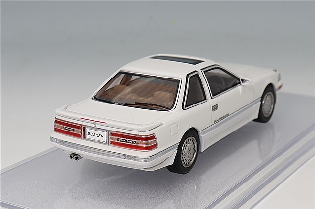 ホビージャパン 1/43 トヨタ ソアラ 2000 ツインカム 24 ツインターボ