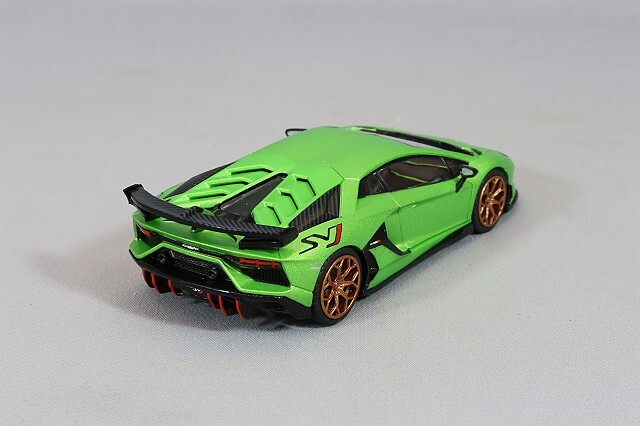 HUNG HING TOYS 1/64 ランボルギーニ アヴェンタドール SVJ グリーン