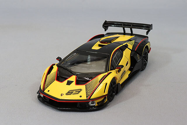 HUNG HING TOYS 1/64 ランボルギーニ エッセンサ SCV12 イエロー