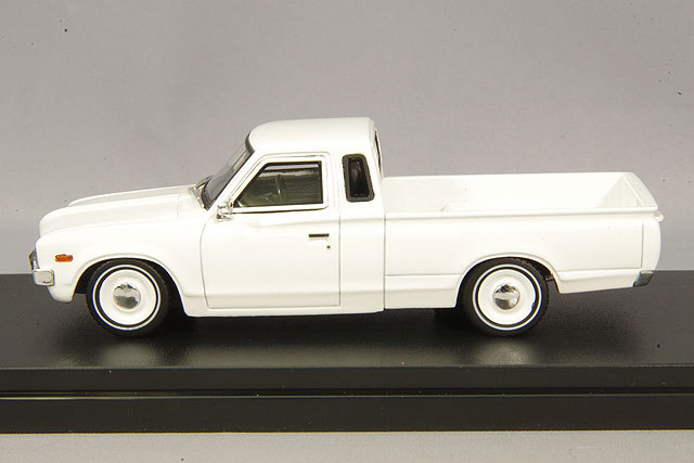 1/43 日産 ダットサン トラック カスタム DX L 1979 (ブルー) ハイストーリー 1/43 ダットサン サニートラック (1979