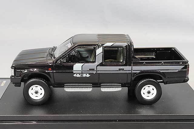 ハイストーリー 1/43 日産 ダットサン 4WD ダブルキャブ AD (1985