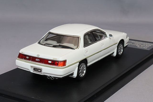 ハイストーリー 1/43 トヨタ カリーナ ED 2.0X (1990) スーパーホワイトII
