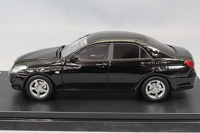 ハイストーリー 1/43 トヨタ ヴェロッサ VR25 2001 ブラック