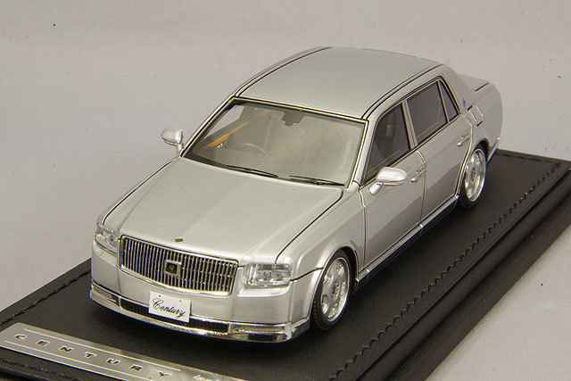 イグニッションモデル 1/43 トヨタ センチュリー (UWG60