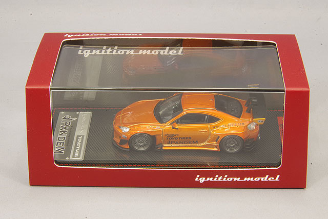 IG 1/64 トヨタ Pandem 86 V3 オレンジメタリック 1404