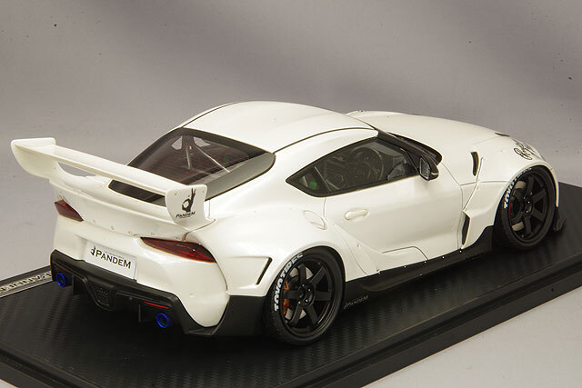 1/18 スープラ ホワイト ブラック　イグニッションモデル イグニッションモデル 1/18 トヨタ スープラ (A80) TRD 3000GT