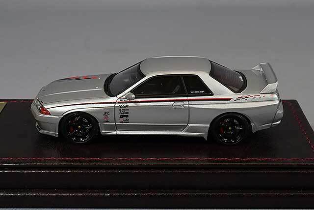 イグニッションモデル 1/64 日産 スカイライン GT-R ニスモ (R32 