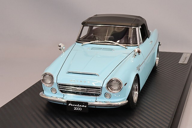 IG 1:18 DATSUN Fairlady 2000 (SR311) Light Blue – Horizon
