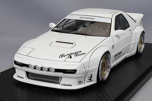 箱傷みセール 】イグニッションモデル 1/18 パンデム RX-7 (FC3S