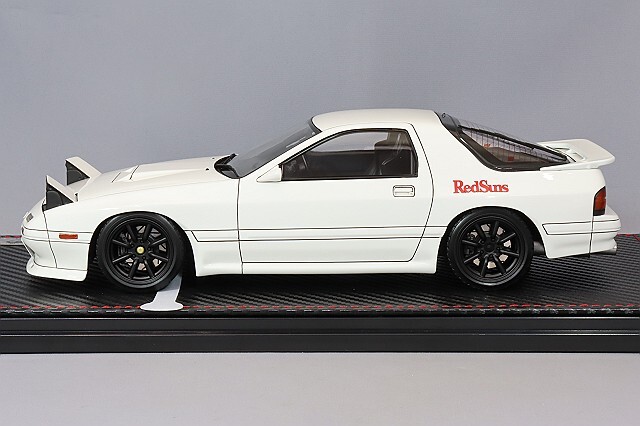 海外並行品 イグニッションモデル 1/18 マツダ サバンナ RX-7 