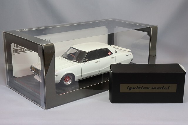 海外並行品 イグニッションモデル 1/18 日産 スカイライン 2000 GT-X