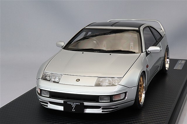 イグニッションモデル 1/18 日産 フェアレディ Z (Z32) 2by2 シルバー