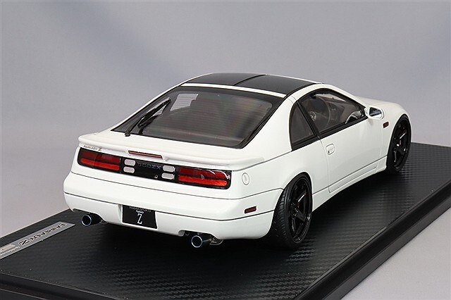 イグニッションモデル 1/18 日産 フェアレディ Z (Z32) 2by2 ホワイト 