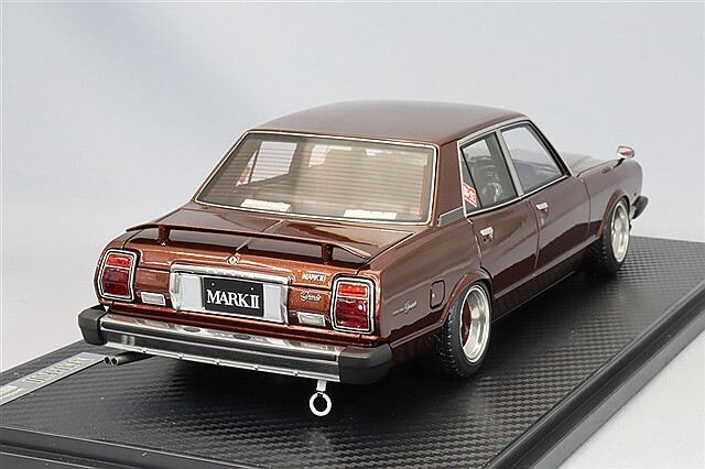 イグニッションモデル 1/18 トヨタ マークII セダン グランデ (MX41  