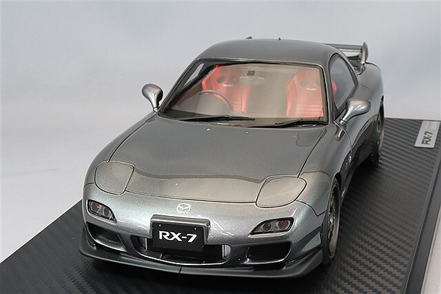 イグニッションモデル　マツダRX-7スピリットR イグニッションモデル 1/18 マツダ RX-7 (FD3S) スピリットR タイプA