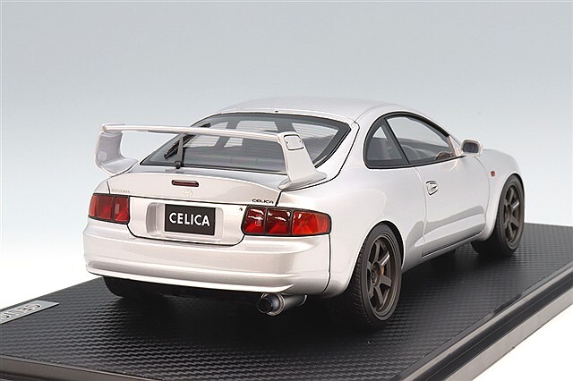 イグニッションモデル 1/18 トヨタ セリカ GT-FOUR (ST205) シルバー