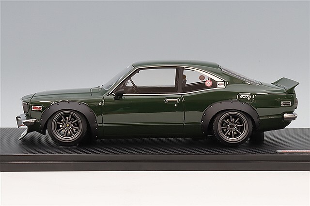 イグニッションモデル1/18マツダサバンナ(S124A)セミワークス　グリーン イグニッションモデル 1/18 マツダ サバンナ (S124A) セミワークス
