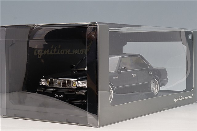 イグニッションモデル 1/18 トヨタ クラウン ロイヤルサルーンG (130