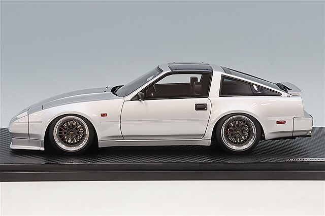 イグニッションモデル 1/18 日産 フェアレディZ 2シーター 300ZR (Z31