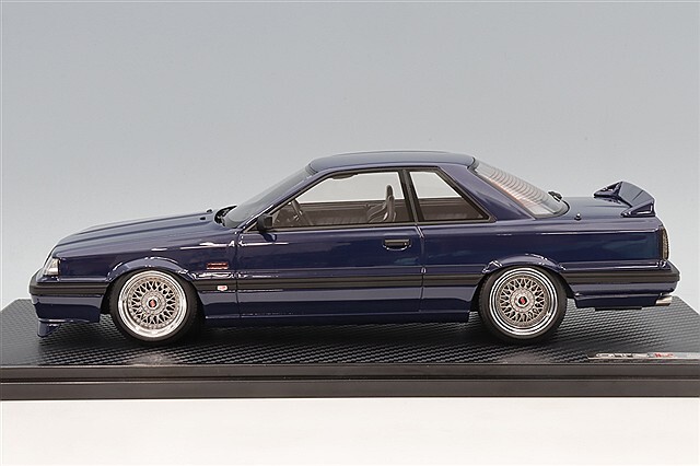 イグニッションモデル 1/18 日産 スカイライン GTS-R (R31) ブルー
