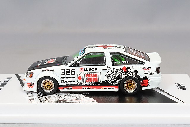 イノモデル 1/64 トヨタ カローラ AE86 レビン 