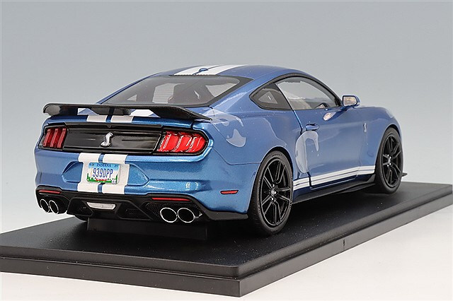 イクソ 1/18 フォード マスタング シェルビー GT500 2022 ブルーメタリック