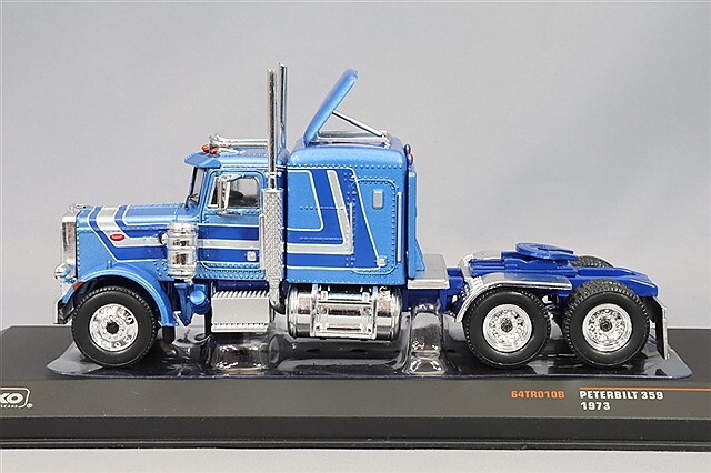 イクソ 1/64 ピータービルト 359 1973 ブルー