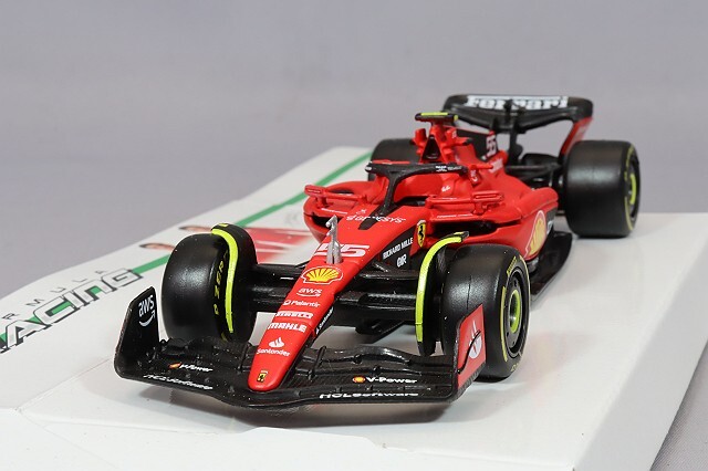 フェラーリ SF23 1/43 Amazon | Bburago 1:43フェラーリ SF23 2023年モデル F1 ダイ