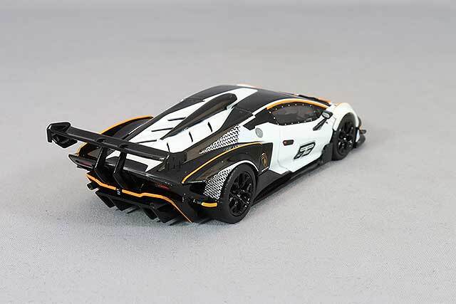 HUNG HING TOYS 1/64 ランボルギーニ エッセンサ SCV12 ビアンコシデ