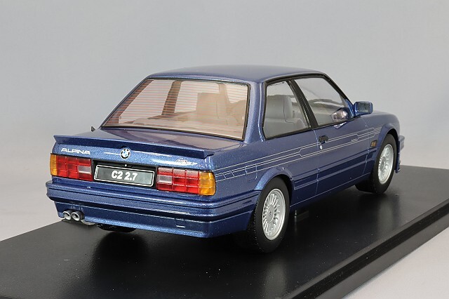 KKスケール 1/18 BMW アルピナ C2 2.7 E30 1988 ブルーメタリック