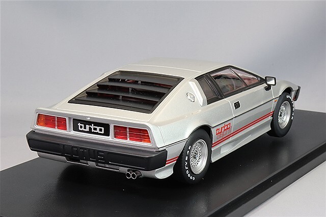 KKスケール 1/18 ロータス エスプリ ターボ 1981 シルバー