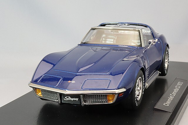 KKスケール 1/18 シボレー コルベット C3 1972 ブルーメタリック