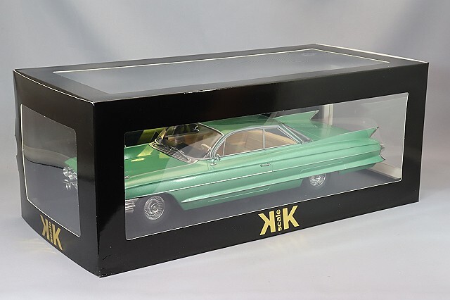 KKスケール 1/18 キャデラック シリーズ 62 クーペ デビル 1961 ライト