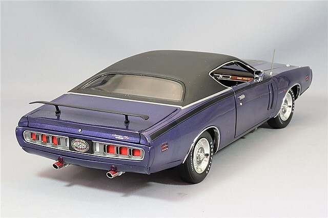 1/18 ダッジ チャージャー R/T　カスタム 京商 ミニカー | GT SPIRIT 1/18 ダッジ スーパーチャージャー