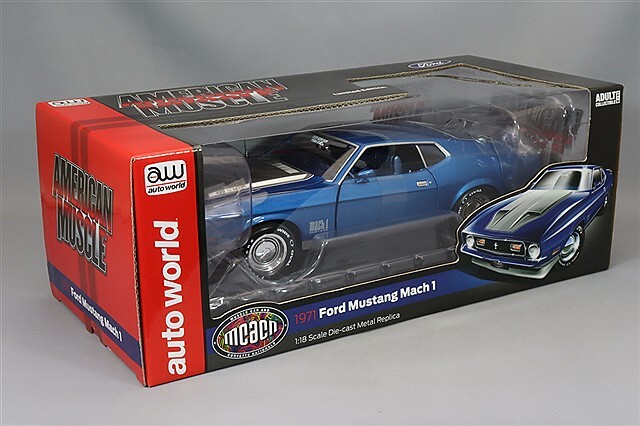 アメリカンマッスル 1/18 1971 フォード マスタング マッハ 1