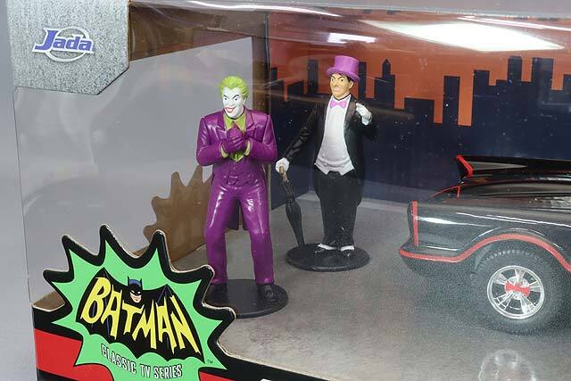 JADA 1/24 バットモービル 