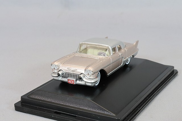 1/18 キャデラック エルドラド Amazon.co.jp: 1:18 キャデラック エルドラド ビアリッツ 1959