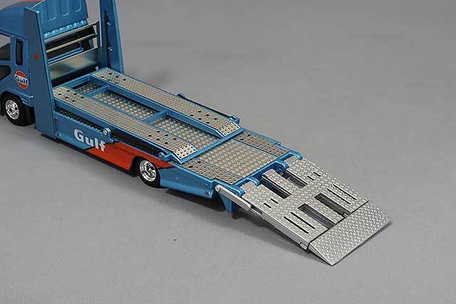 GCD 1/64 三菱 FUSO トラック ダブルデッカートレーラー 右