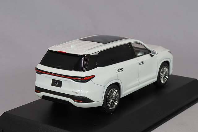 京商 1/43 レクサス TX 350 プラチナホワイト
