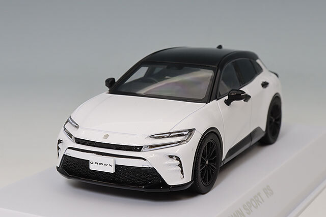 京商 1/43 トヨタ クラウン スポーツ RS ホワイト