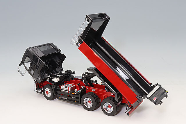 1/43 UD TRUCKS Quon 京商　クオン UDトラックス　非売品 1/43 UD TRUCKS Quon 京商 クオン UDトラックス 非売品 - メルカリ