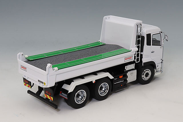 京商 1/43 UDトラックス クオン 極東 ダンプ ホワイト