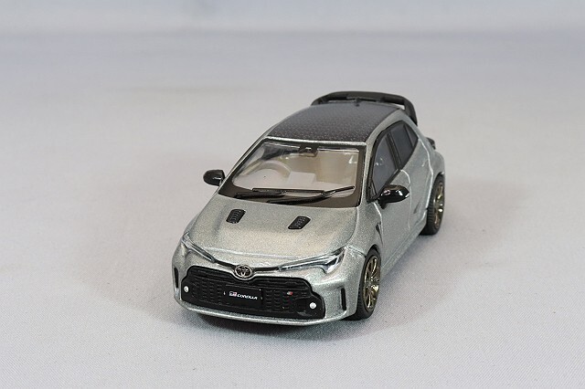 GCD 1/64 トヨタ GR カローラ 右ハンドル グレー