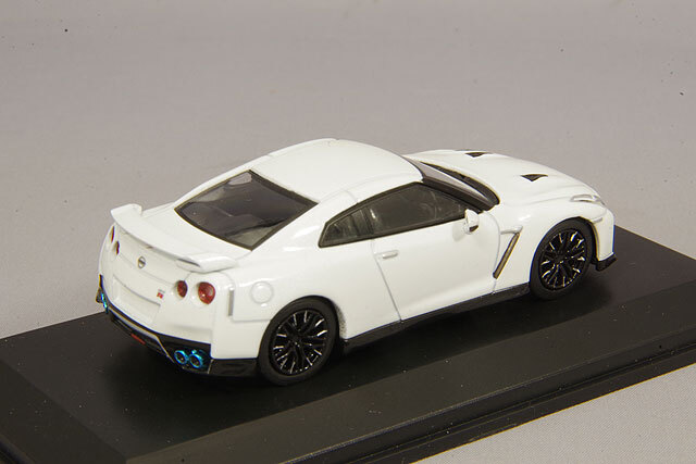 宮沢模型流通限定 京商 1/64 日産 GT-R R35 ホワイト