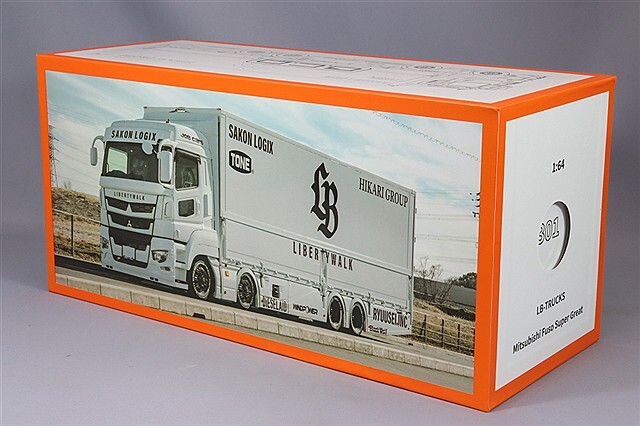 GCD 1/64 三菱 FUSO スーパーグレート LB トラック 右ハンドル ホワイト